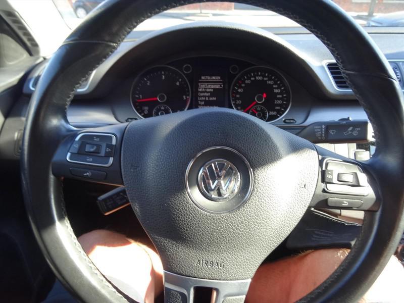 Volkswagen Passat 1.6 TDI 77KW COMFORTLINE  RIJKLAAR