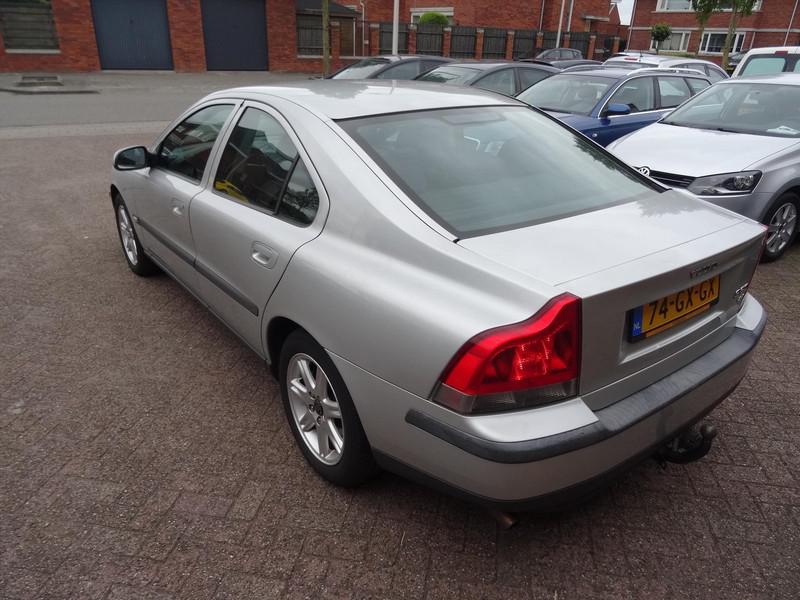 Volvo S60 2.4 170PK