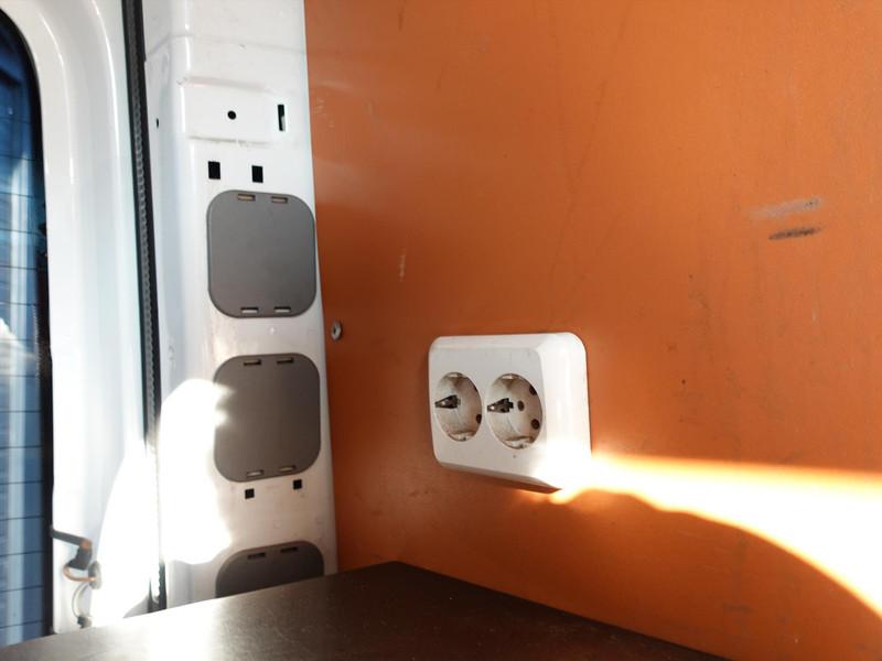 Volkswagen Crafter 2.0 TDI 100KW L2 H2 IDEAAL CAMPER OMBOUW 220 VOLT INSTALATIE STANDKACHEL ZIJRAMEN CRUISE AIRCO PDC TREKHAAK  