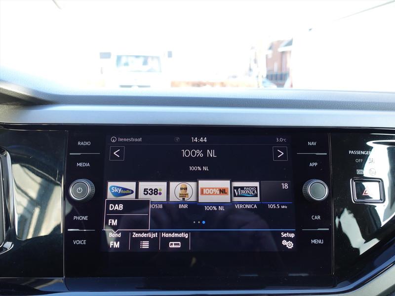 Volkswagen Polo 1.0 TSI 95pk Comfortline RIJKLAARPRIJS CARPLAY DAB NAVI CRUISE 