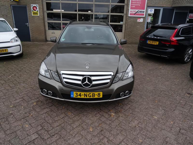 MERCEDES E-Klasse E200 CGI BlueEfficiency Aut.