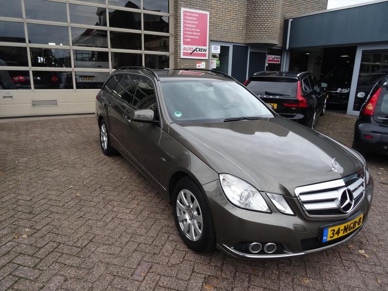 MERCEDES E-Klasse E200 CGI BlueEfficiency Aut.