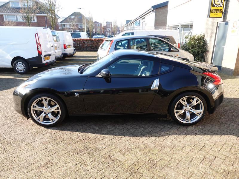 Nissan 370z 3.7 V6 COUPE AUT