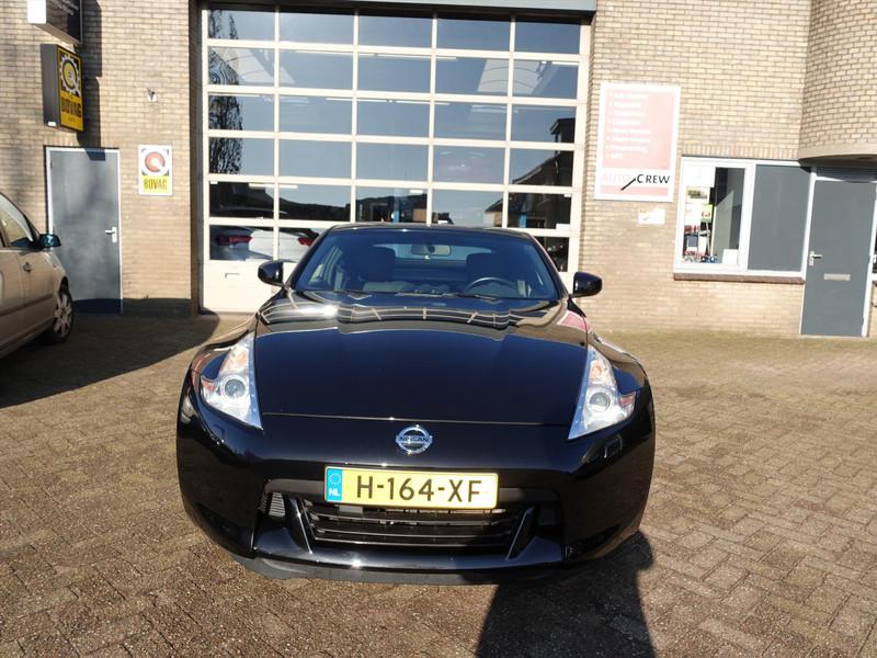 Nissan 370z 3.7 V6 COUPE AUT