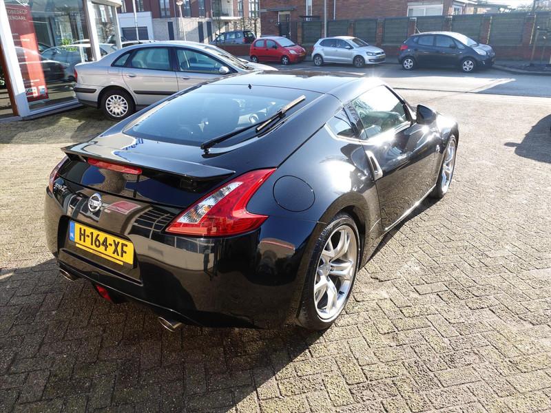 Nissan 370z 3.7 V6 COUPE AUT