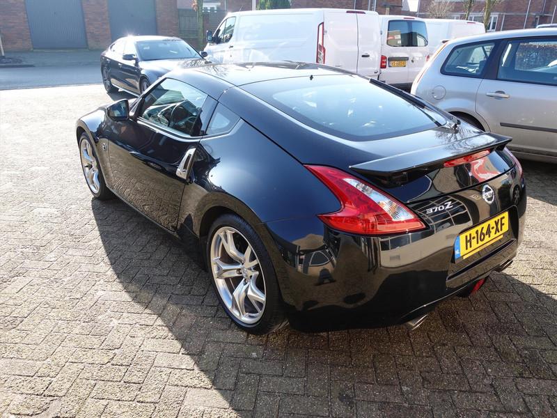 Nissan 370z 3.7 V6 COUPE AUT