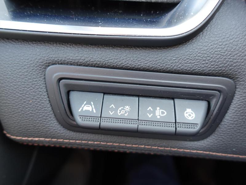 RENAULT Clio 1.0 TCe 100pk Initiale Paris