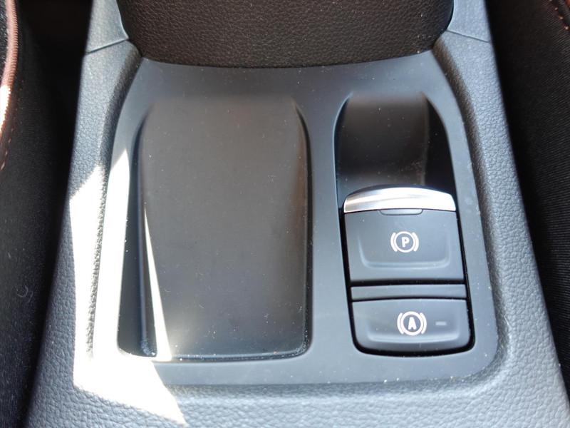 RENAULT Clio 1.0 TCe 100pk Initiale Paris