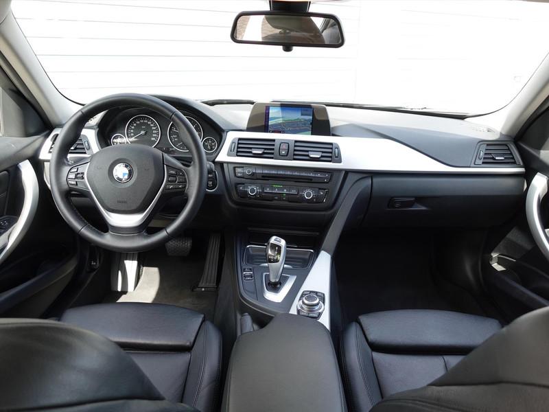 BMW 3-Serie 2.0D 320 EDE 120KW AUTOMAAT LEDER 19INCH 