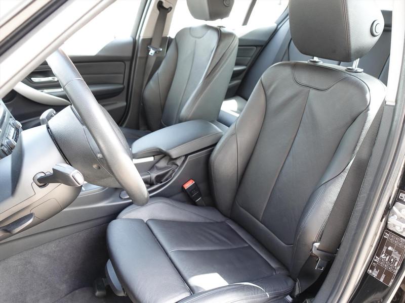 BMW 3-Serie 2.0D 320 EDE 120KW AUTOMAAT LEDER 19INCH 