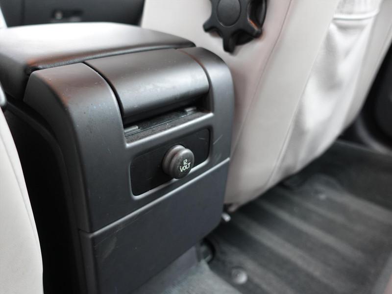 VOLVO V70 2.0 107KW Kinetic TREKHAAK YOUNGTIMER LEDER CRUISE 