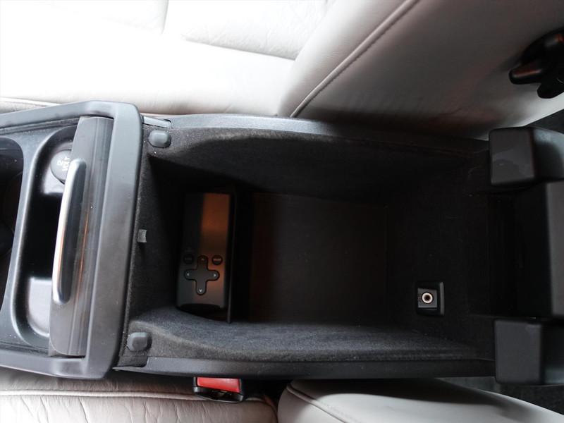 VOLVO V70 2.0 107KW Kinetic TREKHAAK YOUNGTIMER LEDER CRUISE 