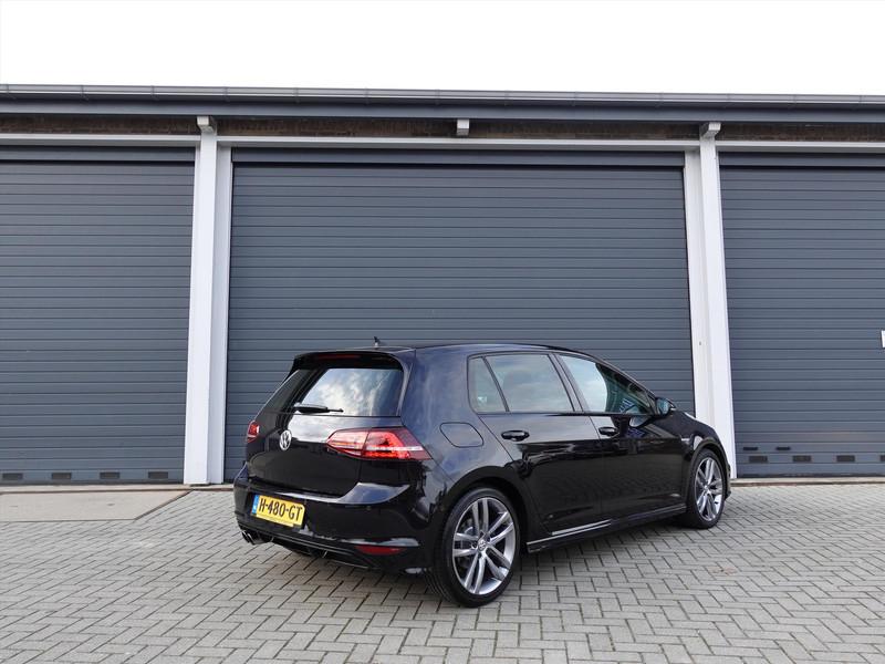 Volkswagen Golf 1.4 TSI CUP R LINE RIJKLAARPRIJS AFNEEMBARE TREKHAAK STOELVERWARMING CRUISE CLIMA NAVI PDC 