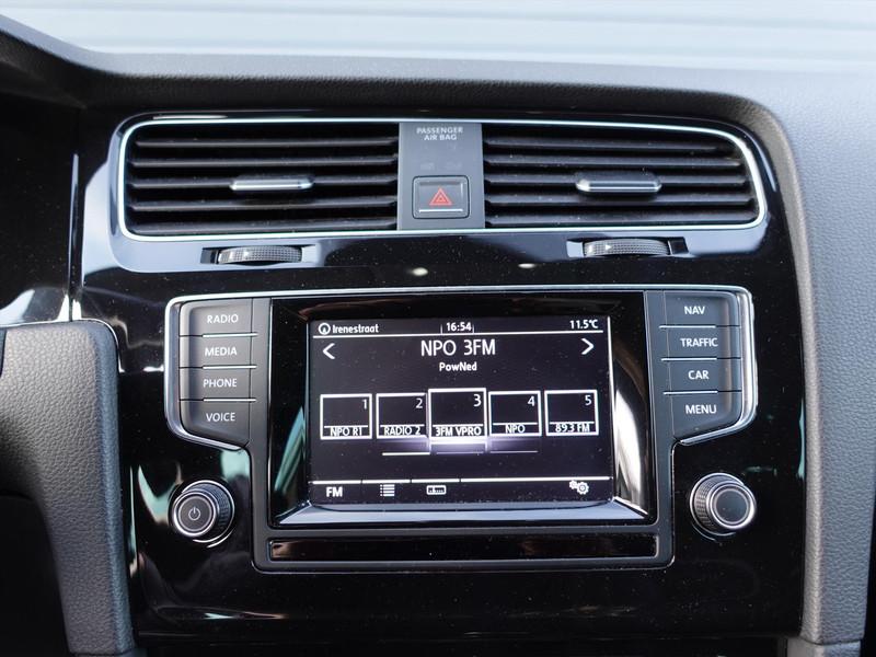 Volkswagen Golf 1.4 TSI CUP R LINE RIJKLAARPRIJS AFNEEMBARE TREKHAAK STOELVERWARMING CRUISE CLIMA NAVI PDC 