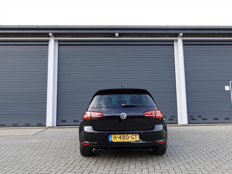 Volkswagen Golf 1.4 TSI CUP R LINE RIJKLAARPRIJS AFNEEMBARE TREKHAAK STOELVERWARMING CRUISE CLIMA NAVI PDC 