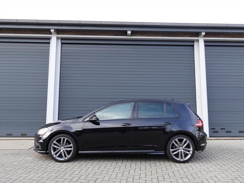 Volkswagen Golf 1.4 TSI CUP R LINE RIJKLAARPRIJS AFNEEMBARE TREKHAAK STOELVERWARMING CRUISE CLIMA NAVI PDC 