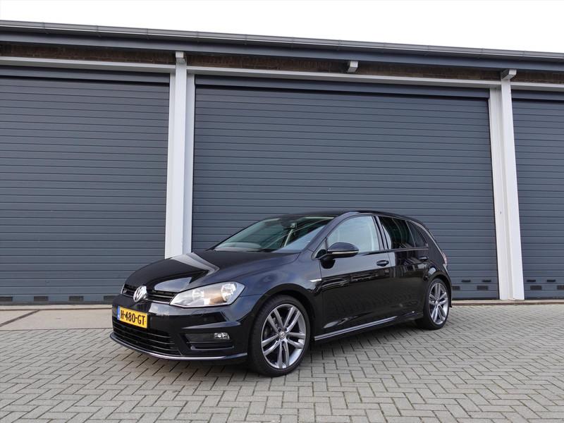 Volkswagen Golf 1.4 TSI CUP R LINE RIJKLAARPRIJS AFNEEMBARE TREKHAAK STOELVERWARMING CRUISE CLIMA NAVI PDC 