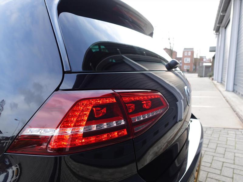 Volkswagen Golf 1.4 TSI CUP R LINE RIJKLAARPRIJS AFNEEMBARE TREKHAAK STOELVERWARMING CRUISE CLIMA NAVI PDC 