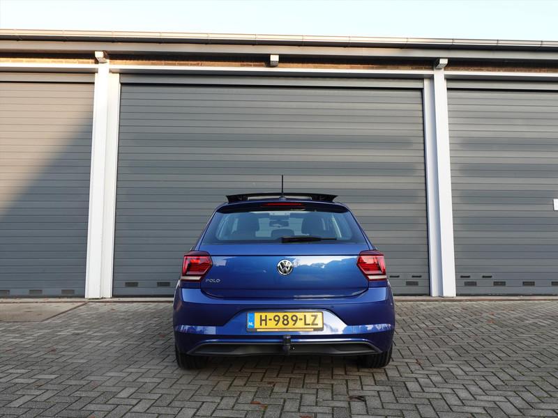 Volkswagen Polo 1.6 TDI 95pk 7-DSG Highline PANO LED TREKHAAK AFNEEMBAAR STOELVERWARMING PDC NAVI