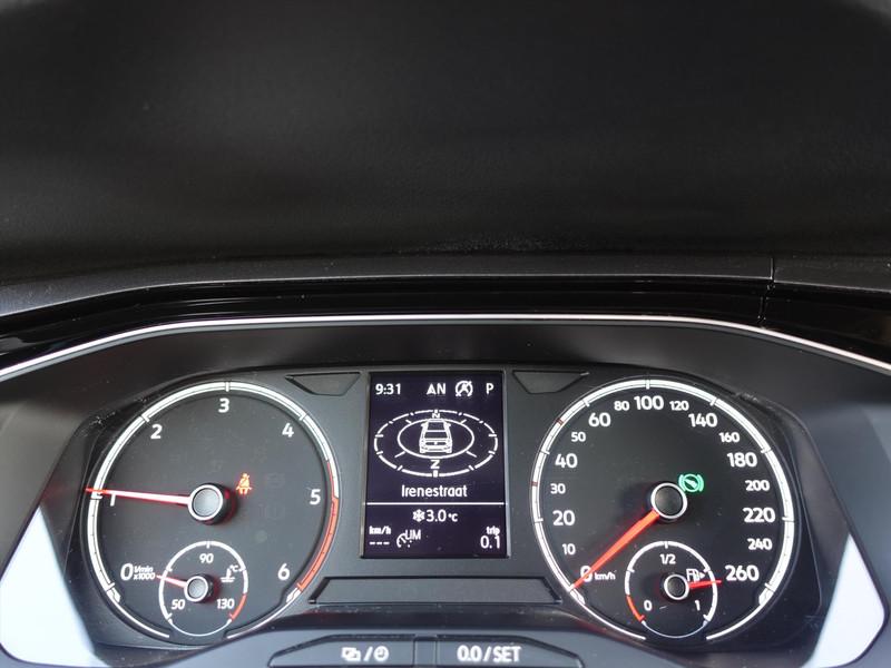 Volkswagen Polo 1.6 TDI 95pk 7-DSG Highline PANO LED TREKHAAK AFNEEMBAAR STOELVERWARMING PDC NAVI