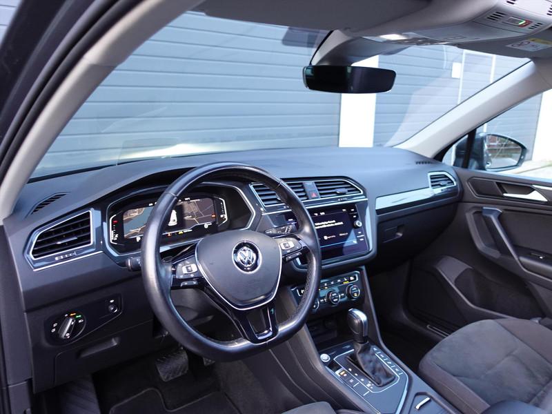 VOLKSWAGEN Tiguan 1.5 TSI ACT 150pk DSG Highline ELEKTR TREKHAAK HEAD UP PANO LED MASSAGE PARK ASSIST