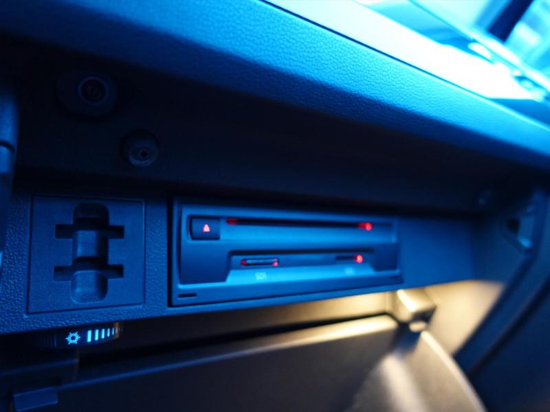 VOLKSWAGEN Tiguan 1.5 TSI ACT 150pk DSG Highline ELEKTR TREKHAAK HEAD UP PANO LED MASSAGE PARK ASSIST