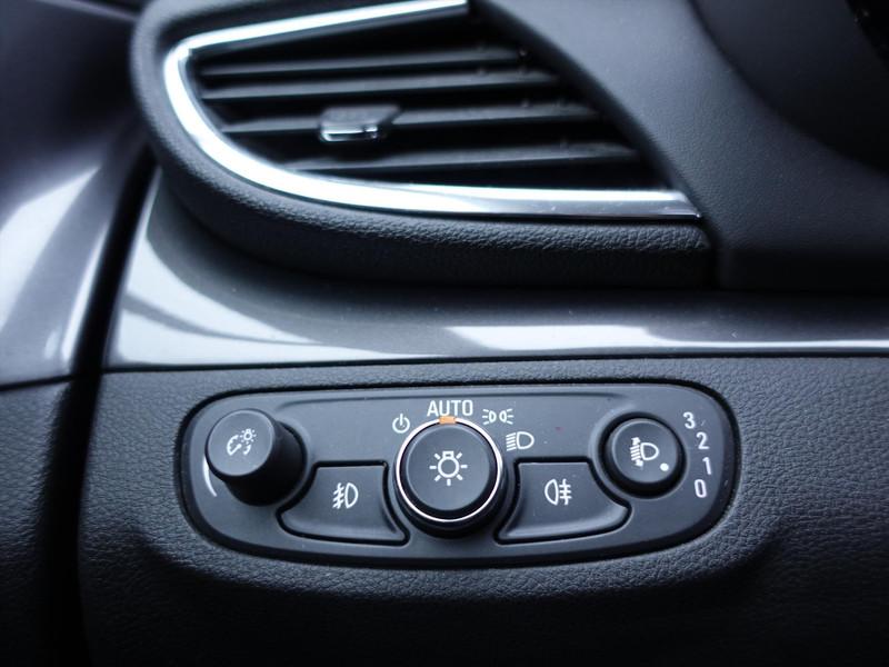 OPEL Mokka X 1.4 Turbo 140pk Black Edition AUT RIJKLAARPRIJS STUUR/STOEL VERWARMING KEYLESS SCHUIFKANTEL DAK CARPLAY NAVI PDC 