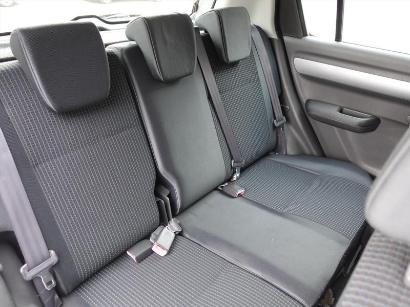 SUZUKI Swift 1.5 5D Exclusive NWE APK AIRCO RADIO SPIEGEL VERWARMING