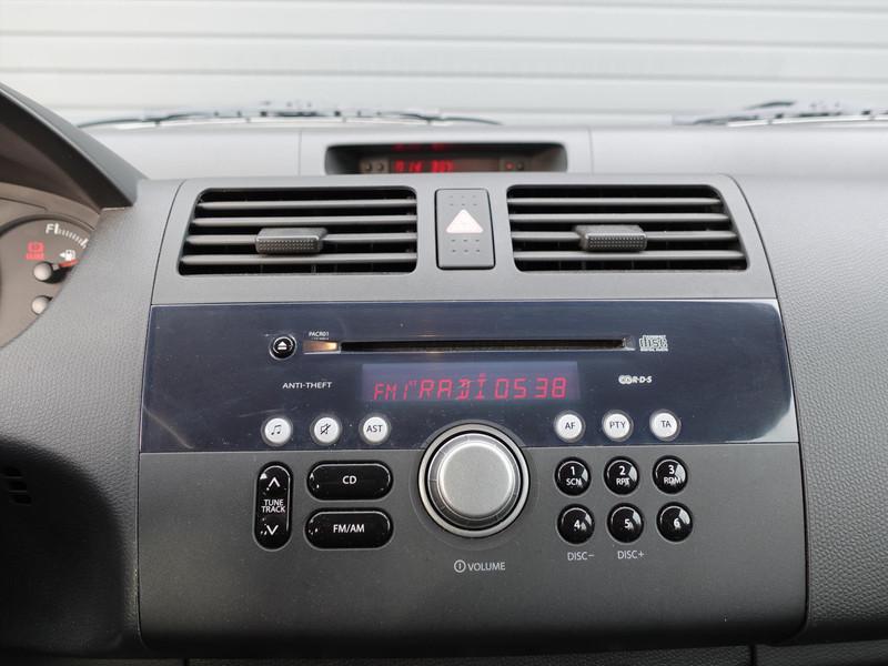 SUZUKI Swift 1.5 5D Exclusive NWE APK AIRCO RADIO SPIEGEL VERWARMING