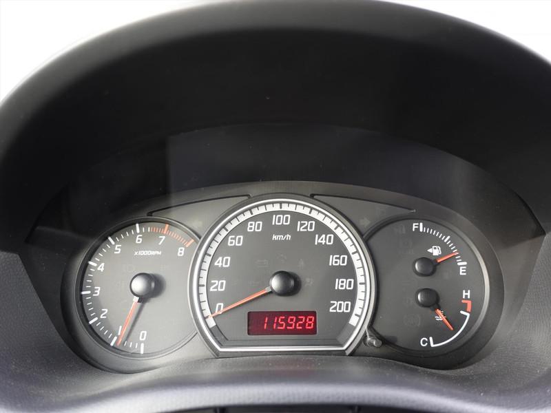 SUZUKI Swift 1.5 5D Exclusive NWE APK AIRCO RADIO SPIEGEL VERWARMING