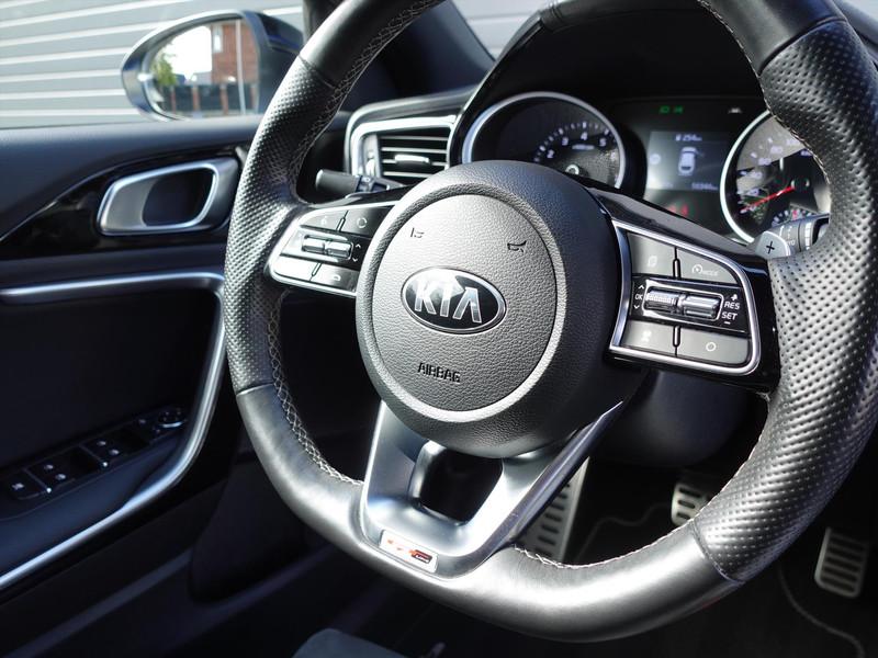 Kia Proceed 1.4 T-GDi 140pk GT-Line RIJKLAAR 1e EIGENAAR PANO STOEL/STUUR VERWARMING CARPLAY CAMERA CRUISE