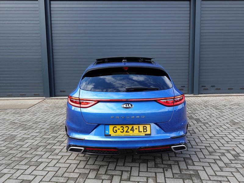 Kia Proceed 1.4 T-GDi 140pk GT-Line RIJKLAAR 1e EIGENAAR PANO STOEL/STUUR VERWARMING CARPLAY CAMERA CRUISE