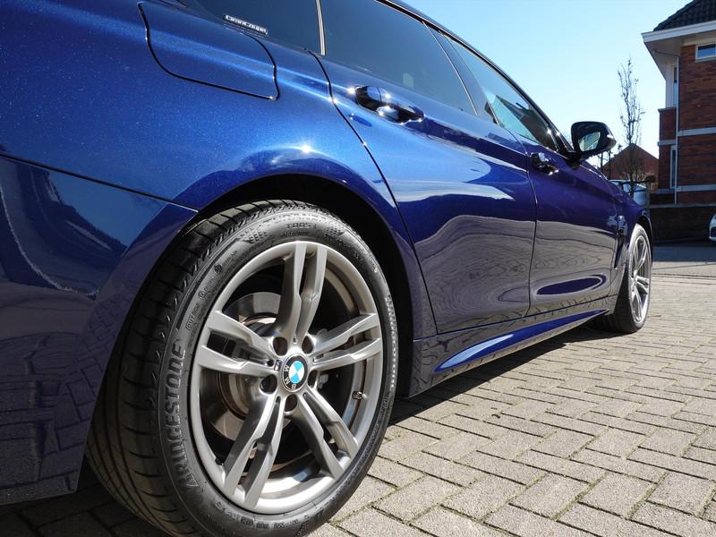 BMW 4-Serie Gran Coupé (f36) 418i AUT M Sport High Executive NAP CARBON DIGIDASH STOELVERWARMING CAMERA LEER LED NAVI ELEKTRI KLEP 