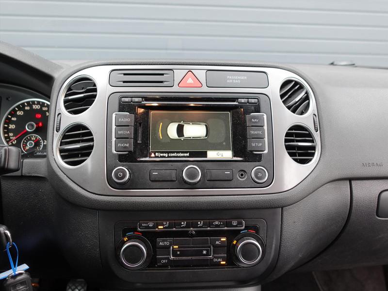 Volkswagen Tiguan 1.4 TSI 150pk Sport & Style RIJKLAARPRIJS NAP 1E EIGENAAR LEDER CRUISE PDC NAVI 