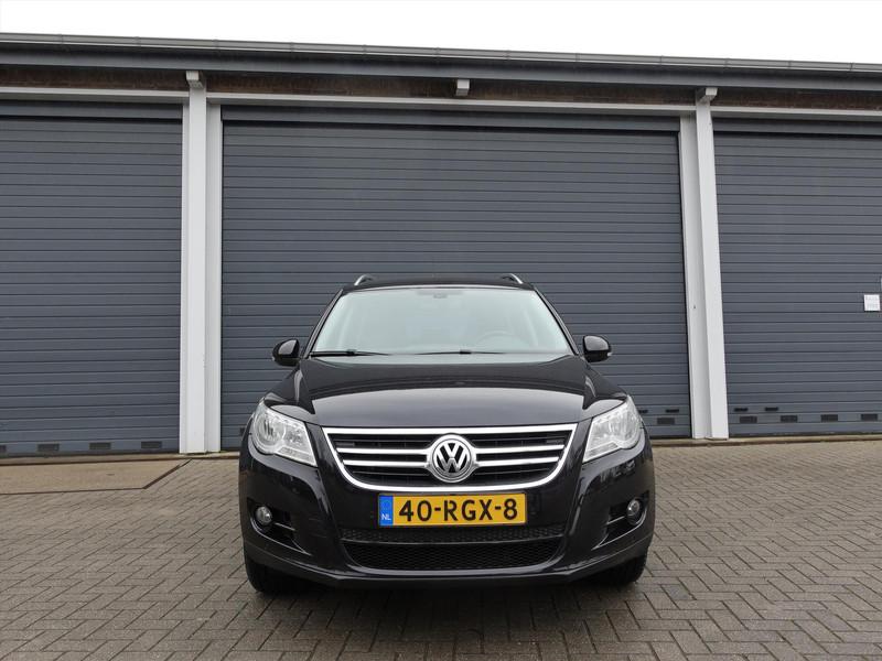 Volkswagen Tiguan 1.4 TSI 150pk Sport & Style RIJKLAARPRIJS NAP 1E EIGENAAR LEDER CRUISE PDC NAVI 
