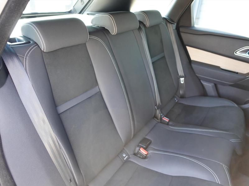 LAND ROVER Range Rover Velar P400e 404pk AWD AUT R-Dynamic S RIJKLAAR 1E EIGENAAR ELEKTR TREKHAAK MERIDAN LED CARPLAY ALCANTARA 