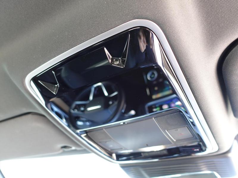 LAND ROVER Range Rover Velar P400e 404pk AWD AUT R-Dynamic S RIJKLAAR 1E EIGENAAR ELEKTR TREKHAAK MERIDAN LED CARPLAY ALCANTARA 