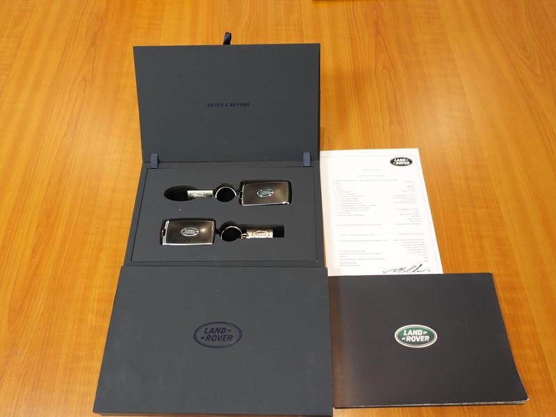 LAND ROVER Range Rover Velar P400e 404pk AWD AUT R-Dynamic S RIJKLAAR 1E EIGENAAR ELEKTR TREKHAAK MERIDAN LED CARPLAY ALCANTARA 