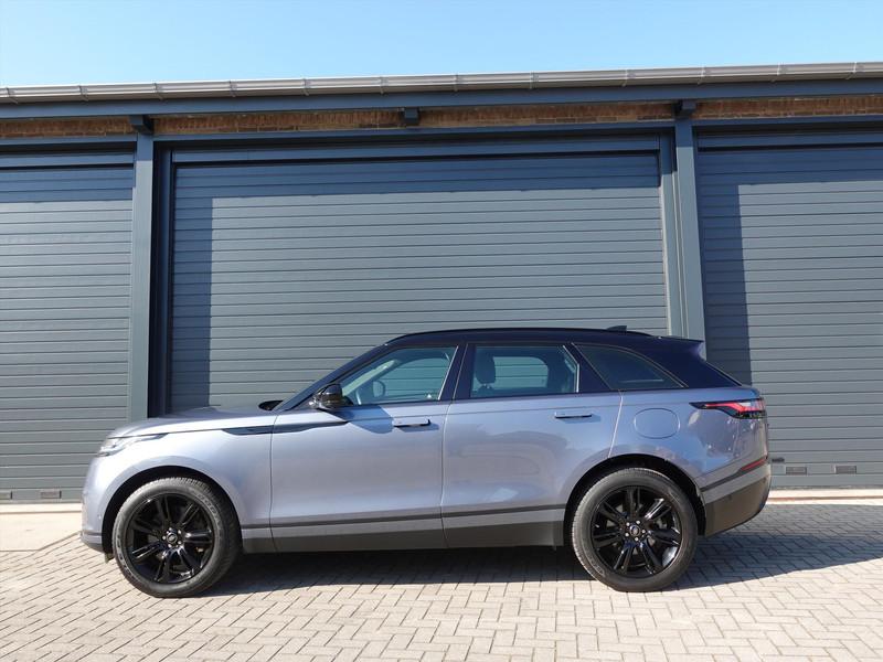 LAND ROVER Range Rover Velar P400e 404pk AWD AUT R-Dynamic S RIJKLAAR 1E EIGENAAR ELEKTR TREKHAAK MERIDAN LED CARPLAY ALCANTARA 