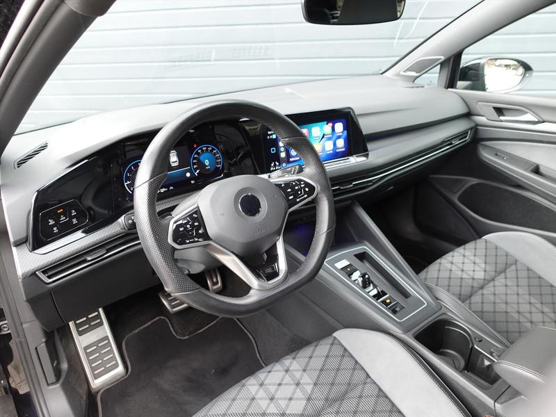 VOLKSWAGEN Golf Variant 1.5 eTSI 150pk DSG-7 R-Line Business RIJKLAAR IQ LED ELEKTR TREKHAAK HARMAN KARDON  WINTERPAKET BLINDSPOT PARK ASSIST