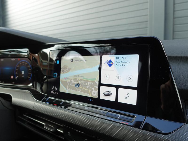 VOLKSWAGEN Golf Variant 1.5 eTSI 150pk DSG-7 R-Line Business RIJKLAAR IQ LED ELEKTR TREKHAAK HARMAN KARDON  WINTERPAKET BLINDSPOT PARK ASSIST