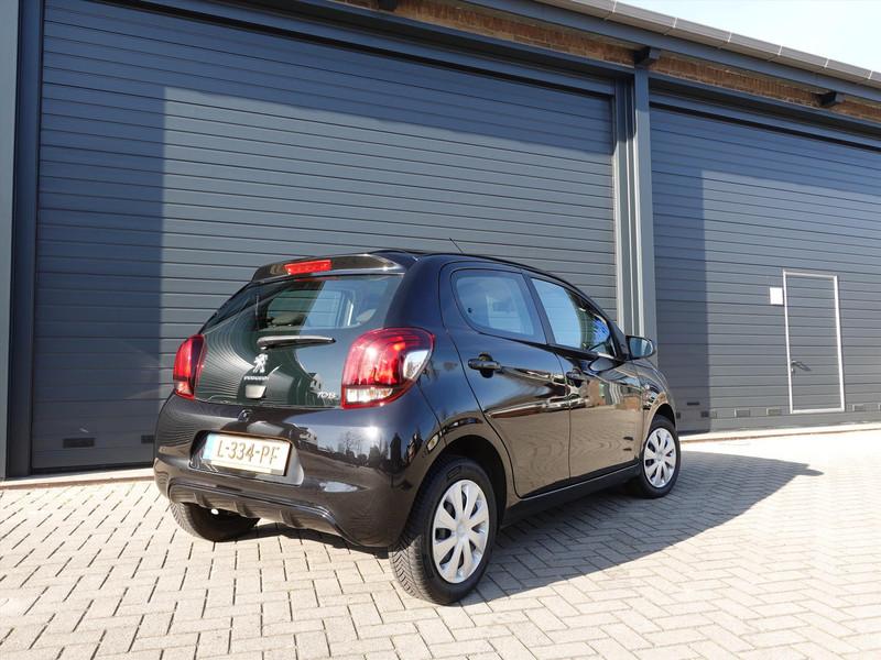 PEUGEOT 108 1.0 e-VTi 72pk 5D Active RIJKLAAR ALL SEASON AIRCO DAB+ BT AUDIO ELKTR RAMEN 