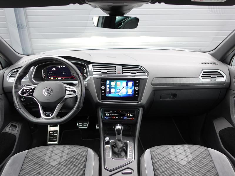 VOLKSWAGEN Tiguan 1.4 TSI eHybrid 245pk DSG R-Line Business+ TREKHAAK IQ LED IQ DRIVE BLIND SPOT PARK ASSIST CARPLAY