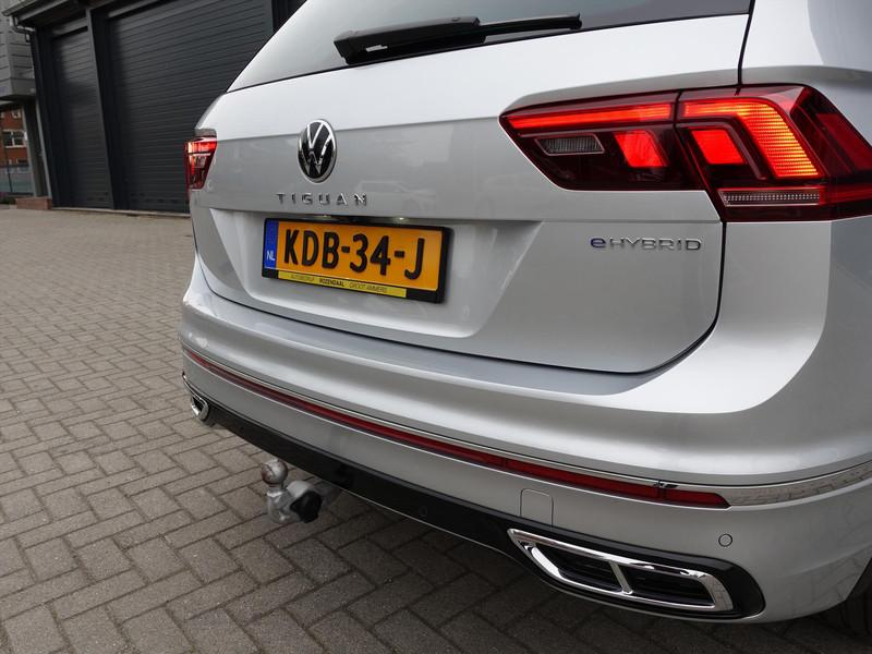 VOLKSWAGEN Tiguan 1.4 TSI eHybrid 245pk DSG R-Line Business+ TREKHAAK IQ LED IQ DRIVE BLIND SPOT PARK ASSIST CARPLAY