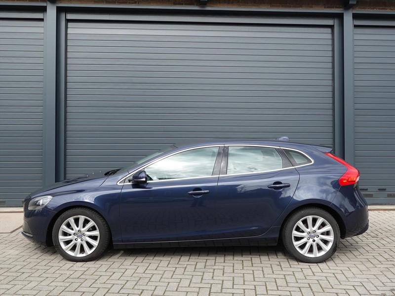 Volvo V40 1.6 D2 115PK Momentum 