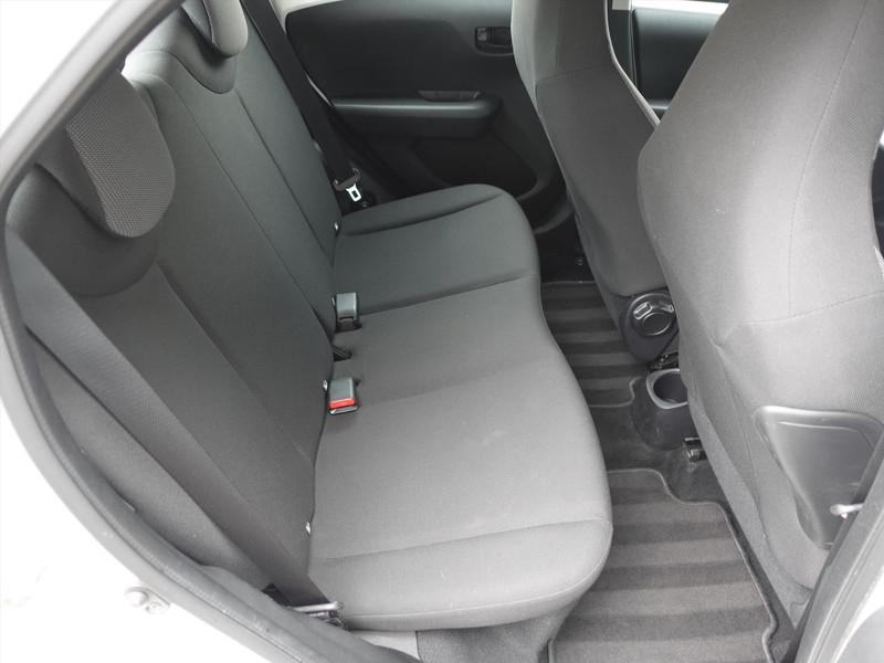 Toyota Aygo 1.0 VVT-i 72pk 5D x-fun CRUISE AIRCO BT/DAB+ AUDIO 