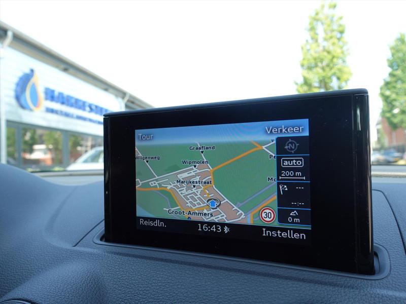 AUDI A3 1.2 TFSI 110pk Pro Line PDC/STOELVERWARMING/CRUISE/NAVI