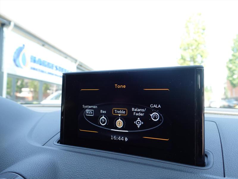 AUDI A3 1.2 TFSI 110pk Pro Line PDC/STOELVERWARMING/CRUISE/NAVI