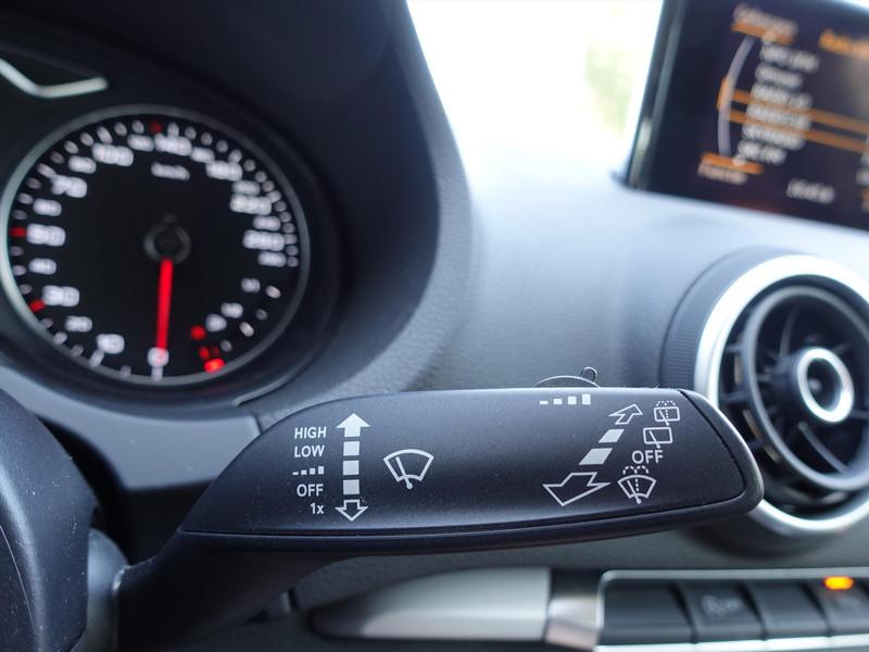 AUDI A3 1.2 TFSI 110pk Pro Line PDC/STOELVERWARMING/CRUISE/NAVI