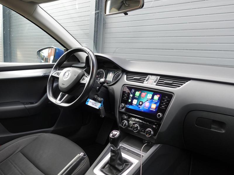 SKODA Octavia Combi 1.0 TSI 115pk RIJKLAAR TREKHAAK CARPLAY CLIMA PDC CRUISE 